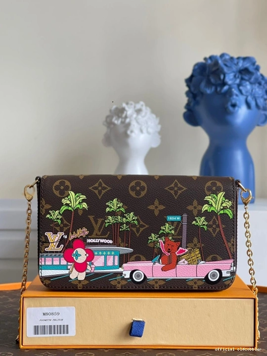 Official oldcobbler POCHETTE LOUIS FÉLICIE VUITTON 0819